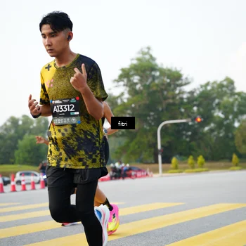 Runner Photo 6369207
