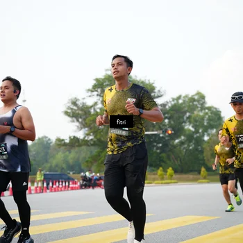 Runner Photo 6369221