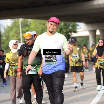 Runner Photo 6369273