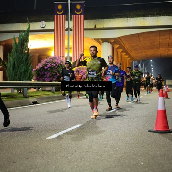 Runner Photo 6369302
