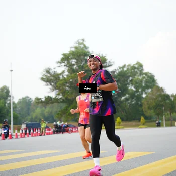 Runner Photo 6369406