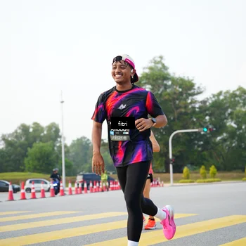 Runner Photo 6369412