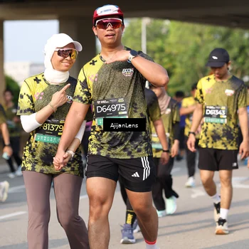 Runner Photo 6369431