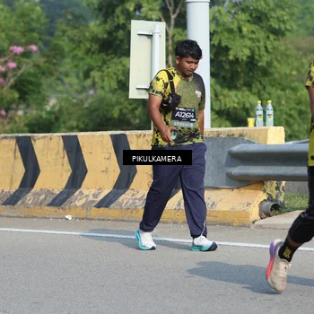 Runner Photo 6369442