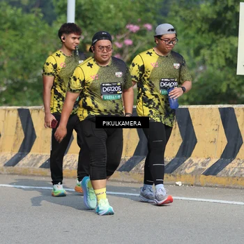 Runner Photo 6369455