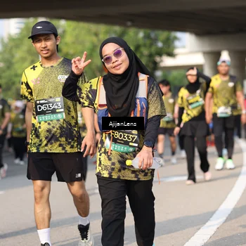 Runner Photo 6369493