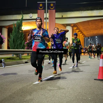 Runner Photo 6369497