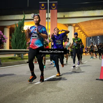 Runner Photo 6369504
