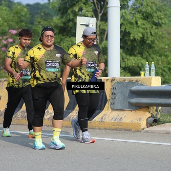Runner Photo 6369509