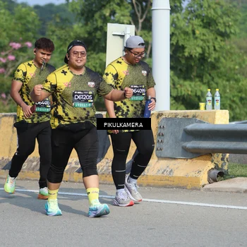 Runner Photo 6369524
