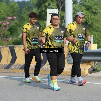 Runner Photo 6369571