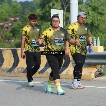 Runner Photo 6369599