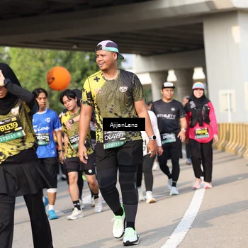 Runner Photo 6369623