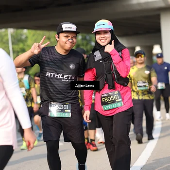 Runner Photo 6369849