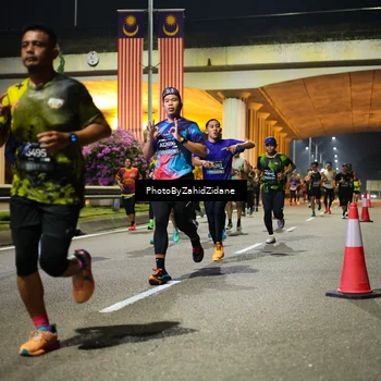 Runner Photo 6369920