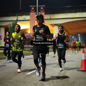 Runner Photo 6370054