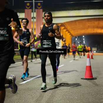 Runner Photo 6370056