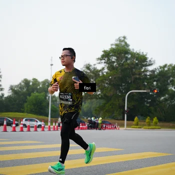 Runner Photo 6370120