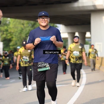 Runner Photo 6370145