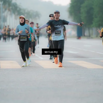 Runner Photo 6370295