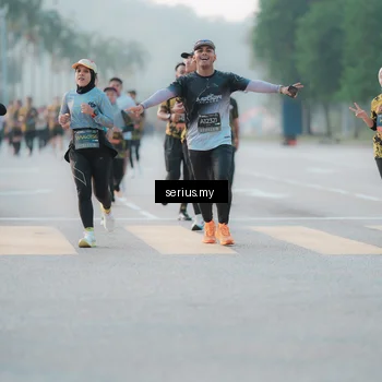 Runner Photo 6370298