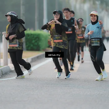 Runner Photo 6370330