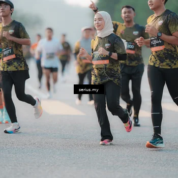 Runner Photo 6370354