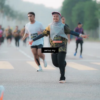 Runner Photo 6370400