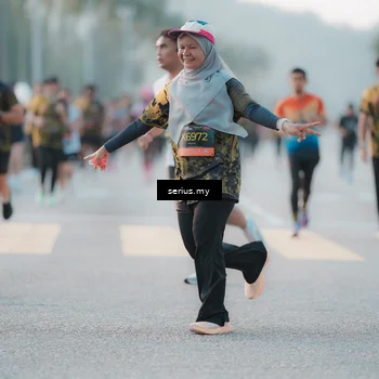 Runner Photo 6370424