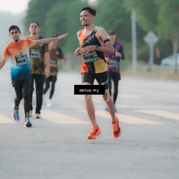 Runner Photo 6370440