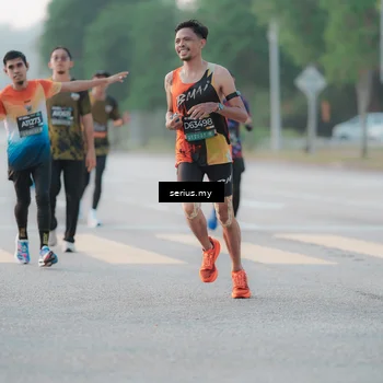 Runner Photo 6370444