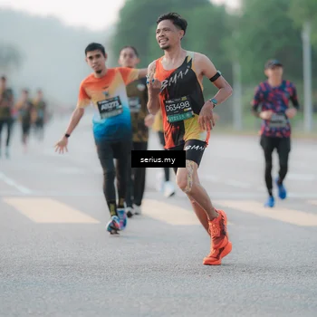 Runner Photo 6370453