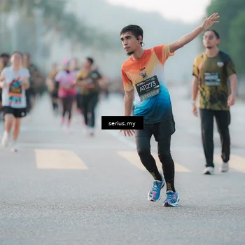 Runner Photo 6370483