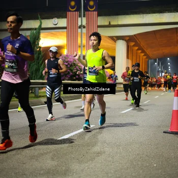 Runner Photo 6370518