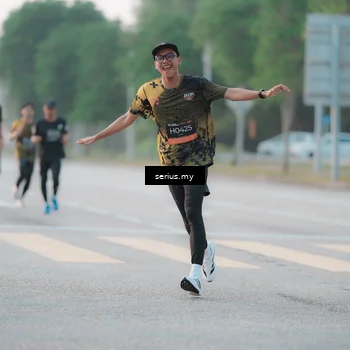 Runner Photo 6370565
