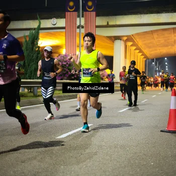 Runner Photo 6370572