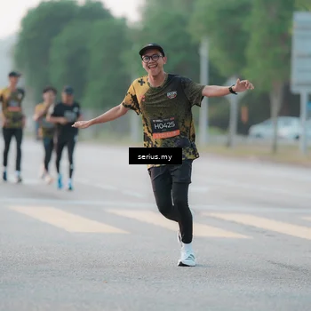 Runner Photo 6370576