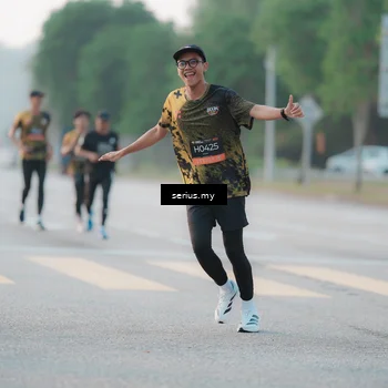 Runner Photo 6370580