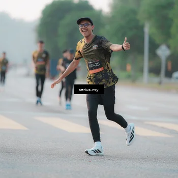 Runner Photo 6370604