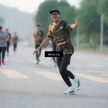 Runner Photo 6370606