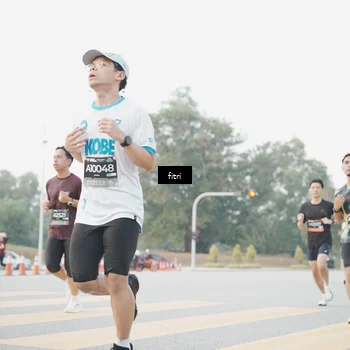 Runner Photo 6370635
