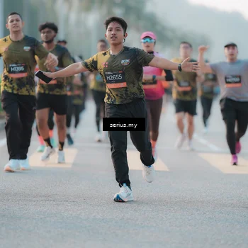 Runner Photo 6370643