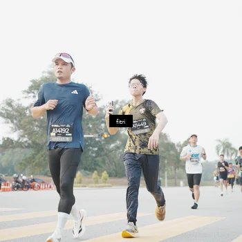 Runner Photo 6370687