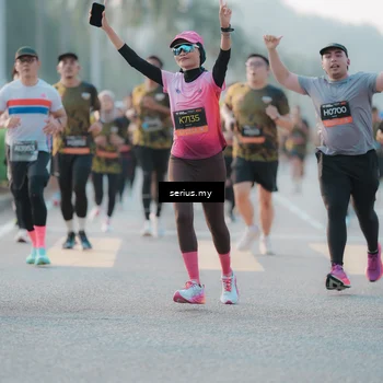 Runner Photo 6370713