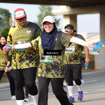 Runner Photo 6370735