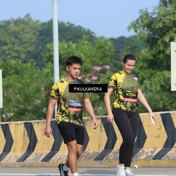 Runner Photo 6370758