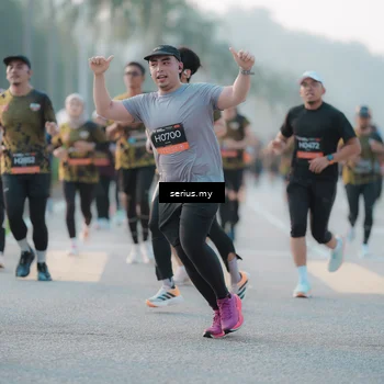 Runner Photo 6370780