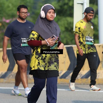 Runner Photo 6370785