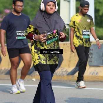 Runner Photo 6370801