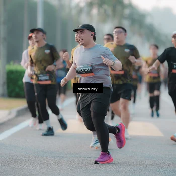 Runner Photo 6370807